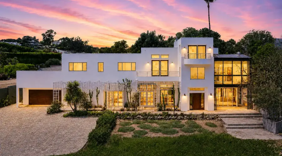 29035 Cliffside Dr, Malibu, California, 90265, United States, 5 Bedrooms Bedrooms, ,4 BathroomsBathrooms,Residential,For Sale,Cliffside Dr,70030020014