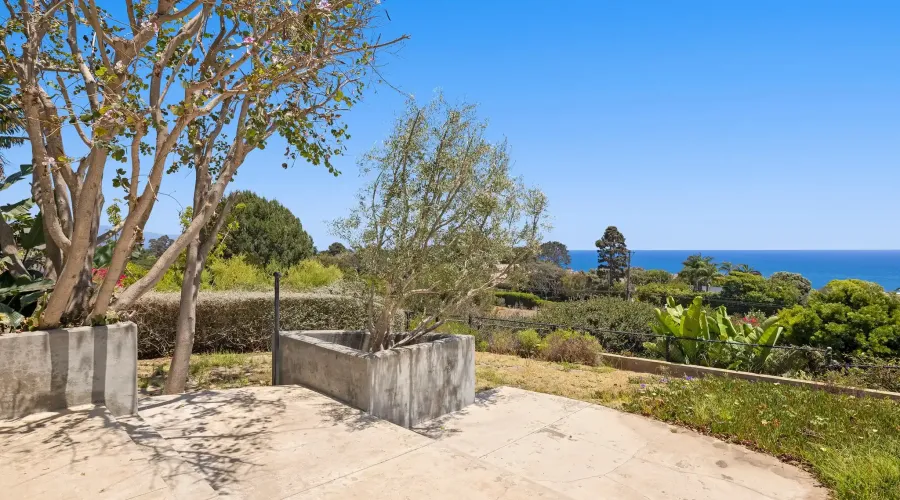 29035 Cliffside Dr, Malibu, California, 90265, United States, 5 Bedrooms Bedrooms, ,4 BathroomsBathrooms,Residential,For Sale,Cliffside Dr,70030020014