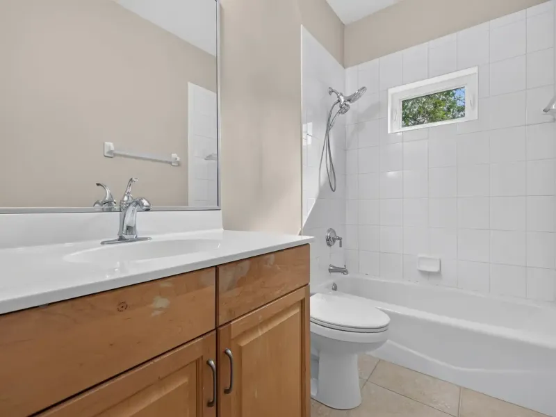 COCONUT CREEK - GATED COMMUNITY – image 23