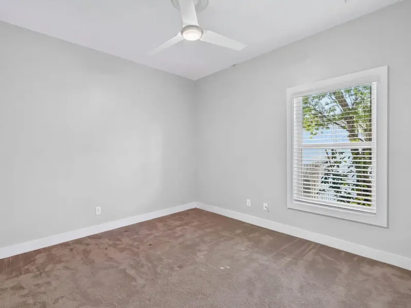 COCONUT CREEK - GATED COMMUNITY – image 24