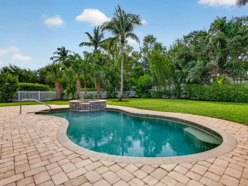 COCONUT CREEK - GATED COMMUNITY – image 29