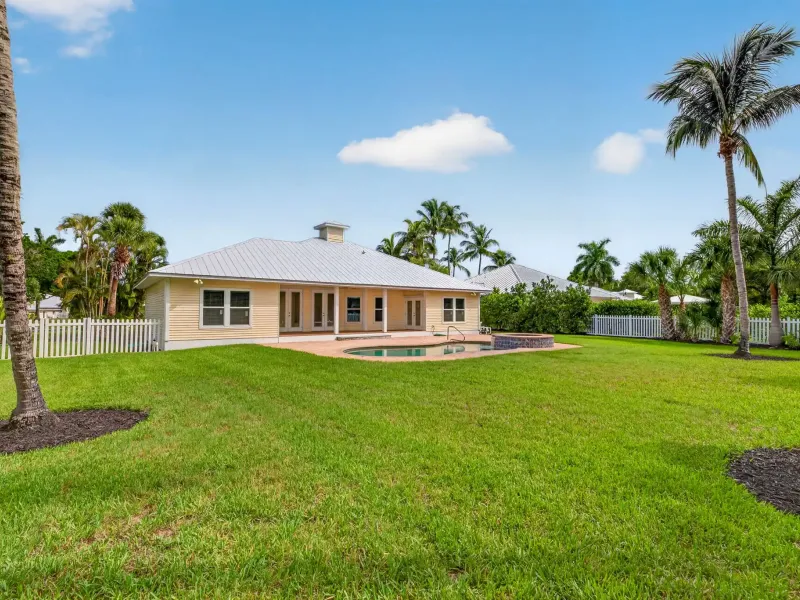 COCONUT CREEK - GATED COMMUNITY – image 34