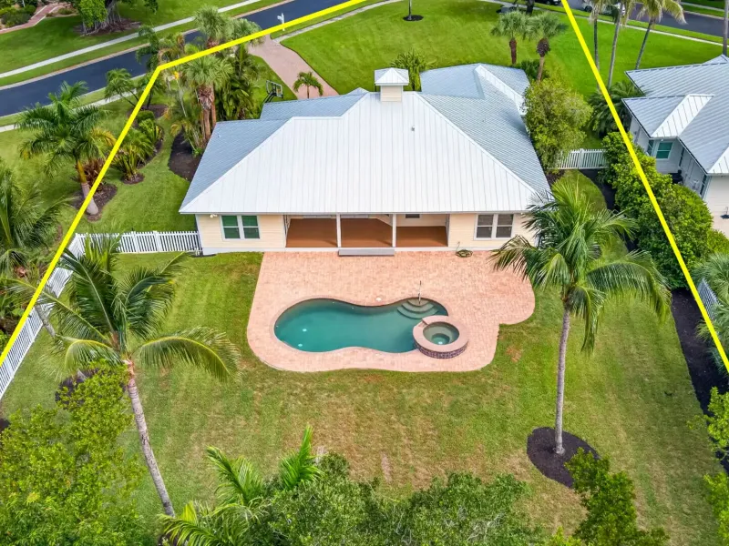 COCONUT CREEK - GATED COMMUNITY – image 38