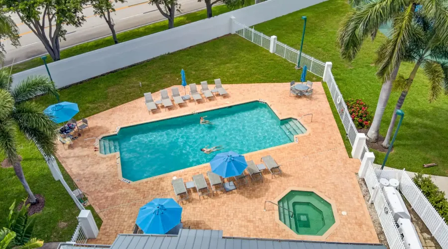 12281 McGregor Palms Drive, Fort Myers, Florida, 33908, United States, 3 Bedrooms Bedrooms, 9 Rooms Rooms,2 BathroomsBathrooms,Single family home,For Sale,McGregor Palms,70030020027