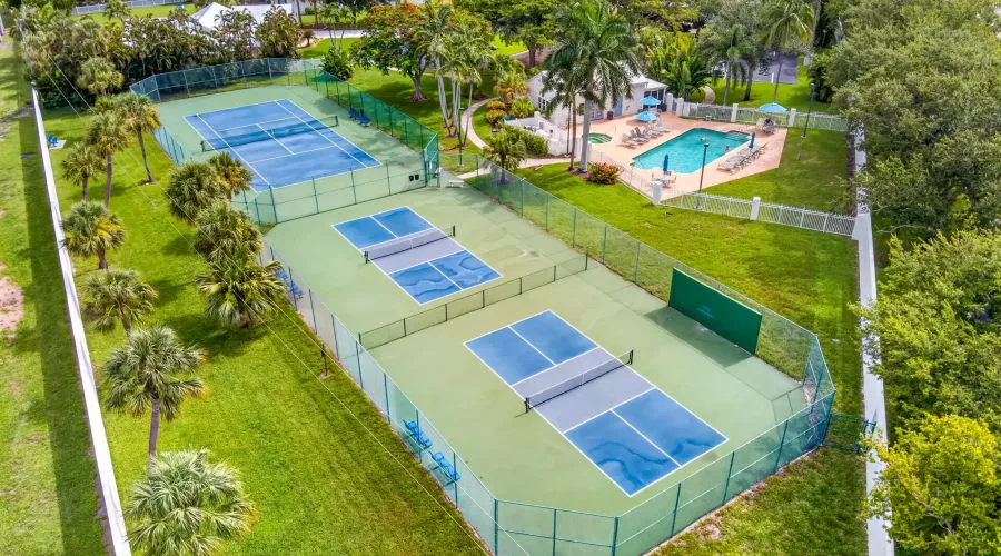 12281 McGregor Palms Drive, Fort Myers, Florida, 33908, United States, 3 Bedrooms Bedrooms, 9 Rooms Rooms,2 BathroomsBathrooms,Single family home,For Sale,McGregor Palms,70030020027