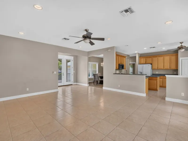 COCONUT CREEK - GATED COMMUNITY – image 9