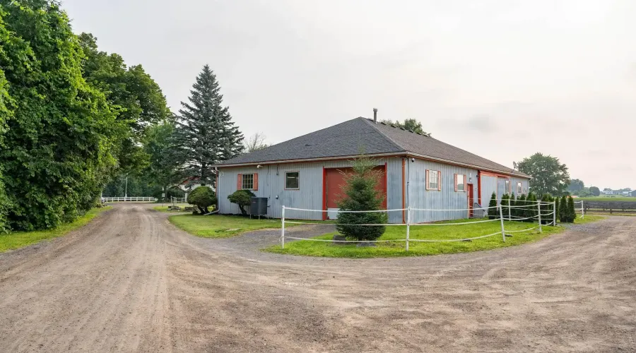 1046 Concession 6 Road W, Hamilton, Ontario, L0R 1V0, Canada, 5 Bedrooms Bedrooms, ,7 BathroomsBathrooms,Residential,For Sale,1046 Concession 6 Road W,70030020028