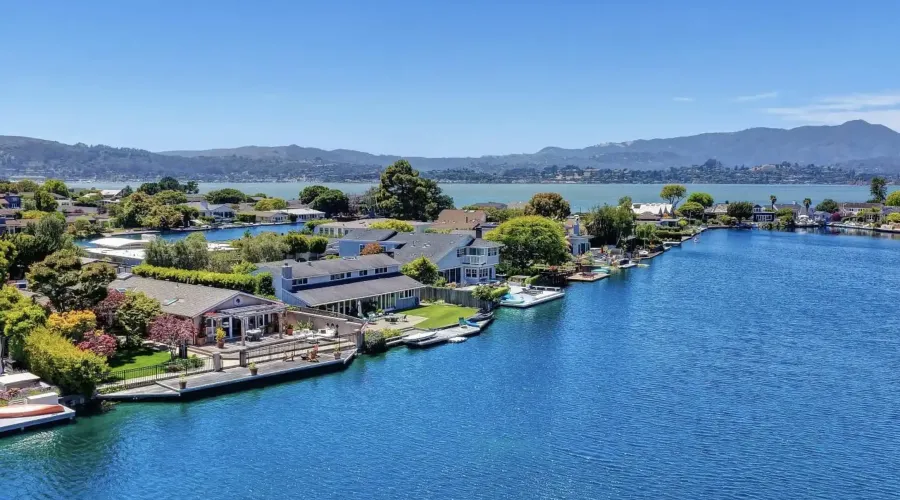 20 Windward Road, Belvedere, California, United States, 4 Bedrooms Bedrooms, ,4 BathroomsBathrooms,Residential,For Sale,20 Windward Road,70030020088
