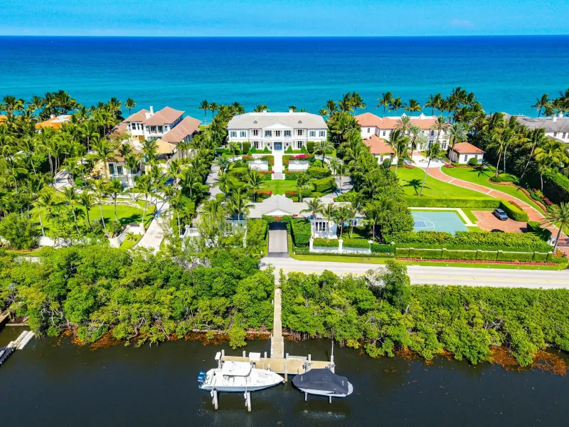 Ocean-to-Intracoastal Estate in Manalapan – image 1