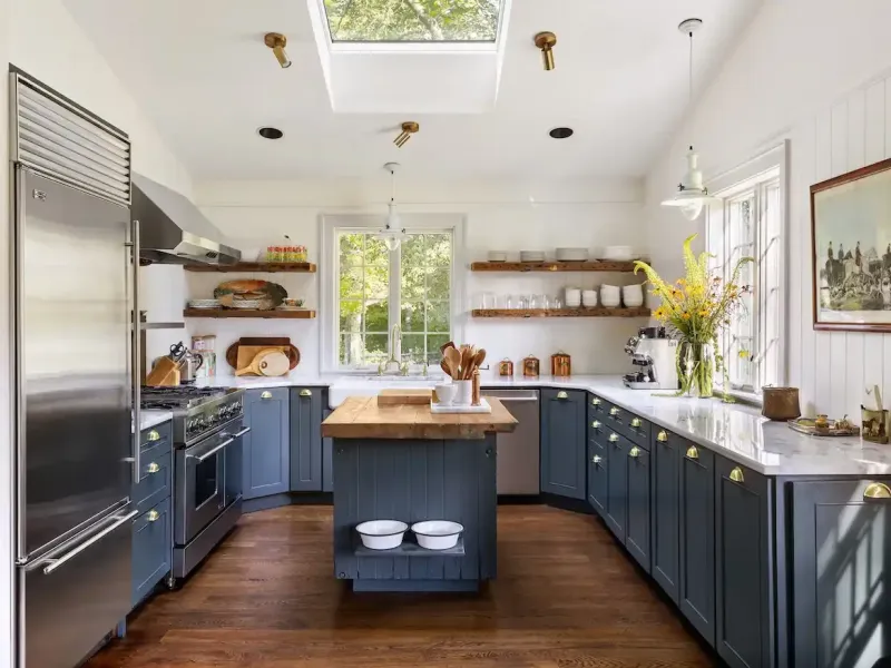 https://harneyrealestate.com/property/3-hart-hill-road-cornwall-ct-067 – image 17