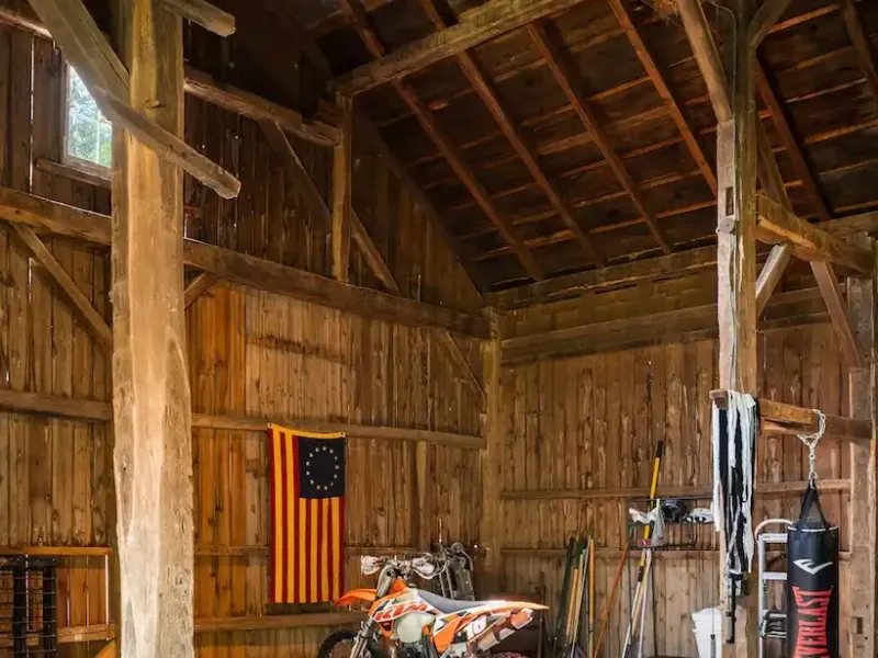 https://harneyrealestate.com/property/3-hart-hill-road-cornwall-ct-067 – image 35