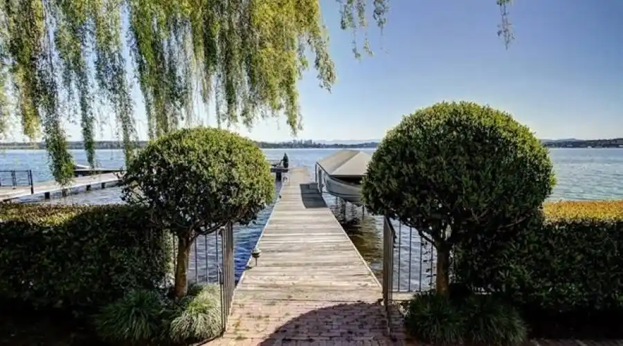 4620 RIVERVIEW BOULEVARD, BRADENTON, FL, 34209, United States, 5 Bedrooms Bedrooms, ,5 BathroomsBathrooms,Residential,For Sale,4620 RIVERVIEW BOULEVARD,210672