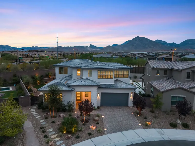 Where Luxury Becomes a Lifestyle Resort-Inspired Living in Summerlin – image 2
