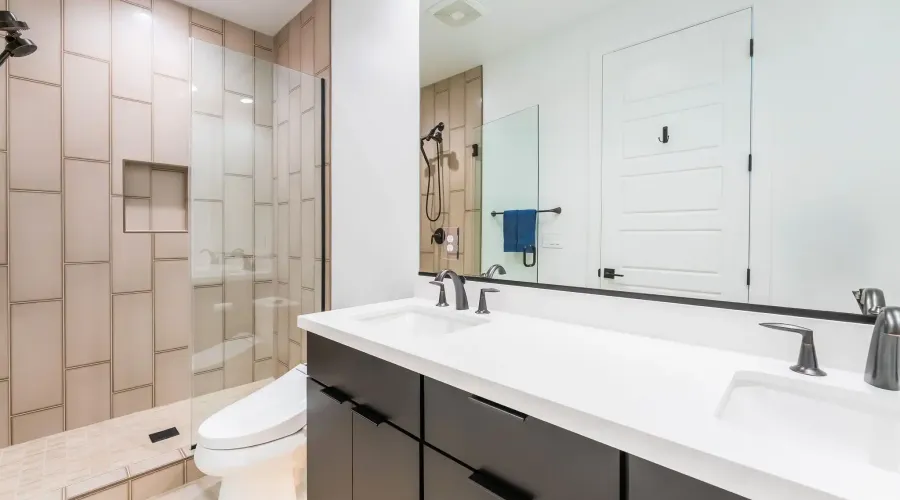 127 Malpaso St., Las Vegas, Nevada, 89138, United States, 5 Bedrooms Bedrooms, 8 Rooms Rooms,4 BathroomsBathrooms,Residential,For Sale,Malpaso St.,2,70030020117