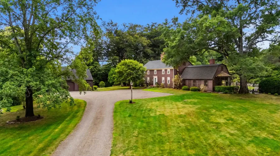 Miles River Rd, Hamilton, Massachusetts, 01982, United States, 4 Bedrooms Bedrooms, 11 Rooms Rooms,3 BathroomsBathrooms,Single family home,For Sale,Miles River,70030020118