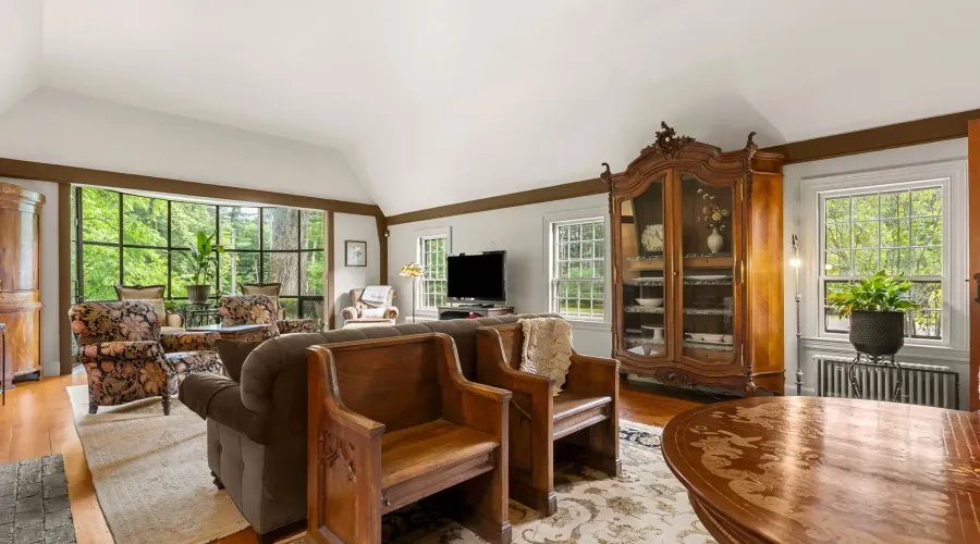 Miles River Rd, Hamilton, Massachusetts, 01982, United States, 4 Bedrooms Bedrooms, 11 Rooms Rooms,3 BathroomsBathrooms,Single family home,For Sale,Miles River,70030020118