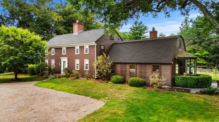 Miles River Rd, Hamilton, Massachusetts, 01982, United States, 4 Bedrooms Bedrooms, 11 Rooms Rooms,3 BathroomsBathrooms,Single family home,For Sale,Miles River,70030020118
