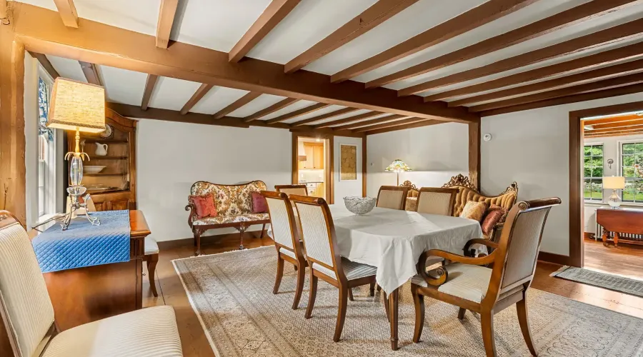 Miles River Rd, Hamilton, Massachusetts, 01982, United States, 4 Bedrooms Bedrooms, 11 Rooms Rooms,3 BathroomsBathrooms,Single family home,For Sale,Miles River,70030020118