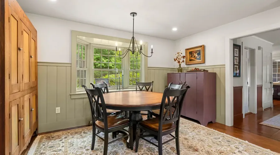 Miles River Rd, Hamilton, Massachusetts, 01982, United States, 4 Bedrooms Bedrooms, 11 Rooms Rooms,3 BathroomsBathrooms,Single family home,For Sale,Miles River,70030020118