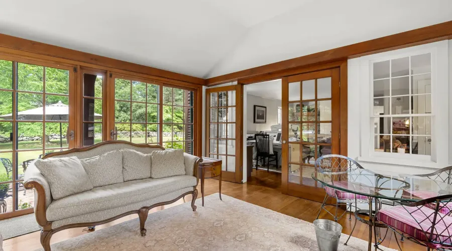 Miles River Rd, Hamilton, Massachusetts, 01982, United States, 4 Bedrooms Bedrooms, 11 Rooms Rooms,3 BathroomsBathrooms,Single family home,For Sale,Miles River,70030020118