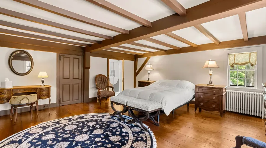 Miles River Rd, Hamilton, Massachusetts, 01982, United States, 4 Bedrooms Bedrooms, 11 Rooms Rooms,3 BathroomsBathrooms,Single family home,For Sale,Miles River,70030020118