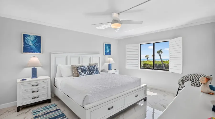 1919 Olde Middle Gulf Drive, Sanibe, Florida, 33957, United States, 2 Bedrooms Bedrooms, 9 Rooms Rooms,2 BathroomsBathrooms,Condo,For Sale,Olde Middle Gulf,1,70030020126