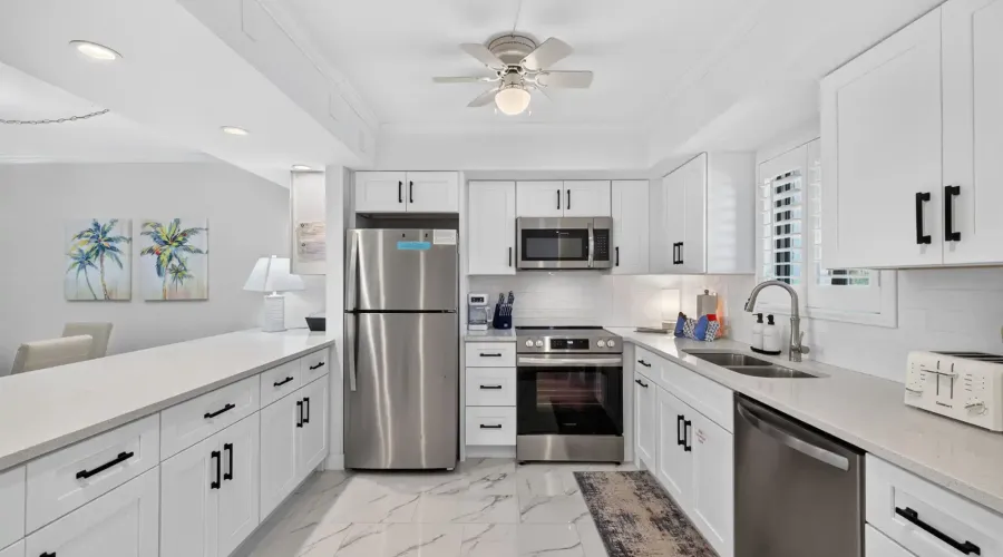 1919 Olde Middle Gulf Drive, Sanibe, Florida, 33957, United States, 2 Bedrooms Bedrooms, 9 Rooms Rooms,2 BathroomsBathrooms,Condo,For Sale,Olde Middle Gulf,1,70030020126