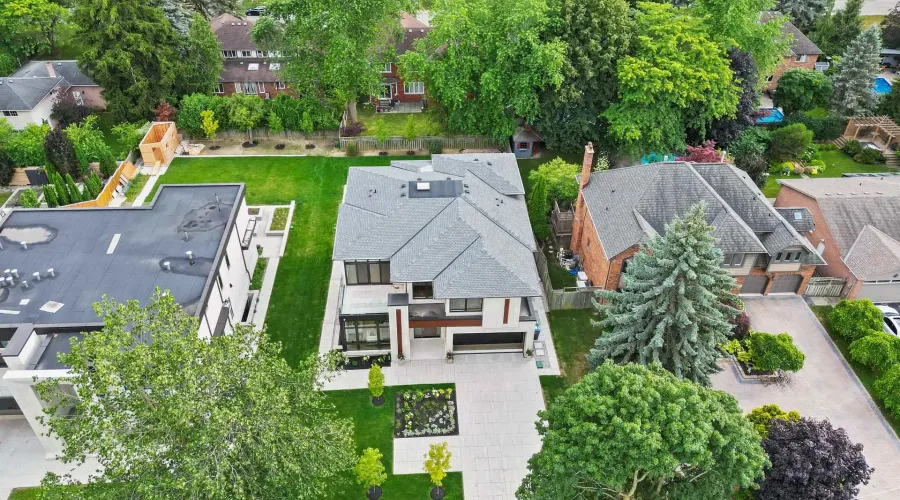 1222 Mississauga Road, Mississauga, Ontario, L5H 2J2, Canada, 4 Bedrooms Bedrooms, ,7 BathroomsBathrooms,Residential,For Sale,1222 Mississauga Road,70030020140