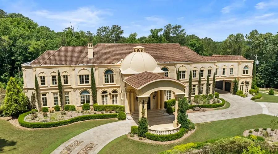 6420 Riverside Drive, Atlanta, Georgia, 30339, United States, 8 Bedrooms Bedrooms, ,9 BathroomsBathrooms,Residential,For Sale,6420 Riverside Drive,70030020143