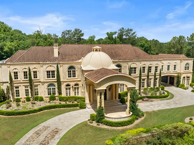 One of the Largest Private Residences in Atlanta – image 1