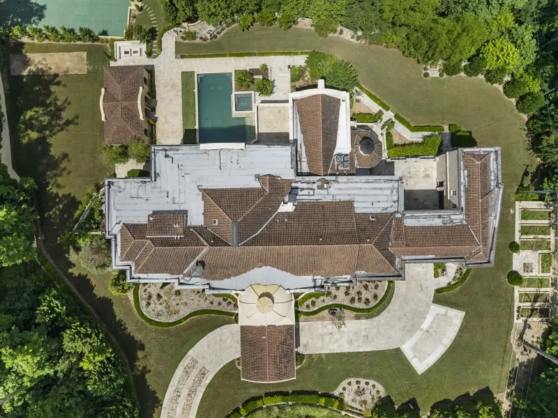 One of the Largest Private Residences in Atlanta – image 2