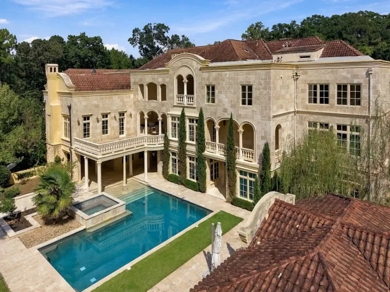 One of the Largest Private Residences in Atlanta – image 3