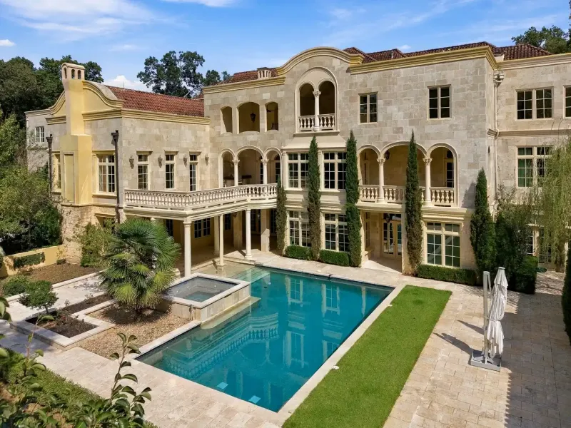 One of the Largest Private Residences in Atlanta – image 7