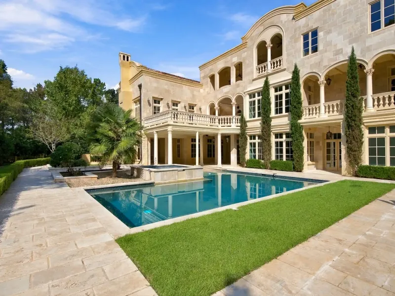 One of the Largest Private Residences in Atlanta – image 12