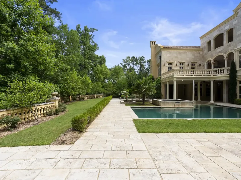 One of the Largest Private Residences in Atlanta – image 119