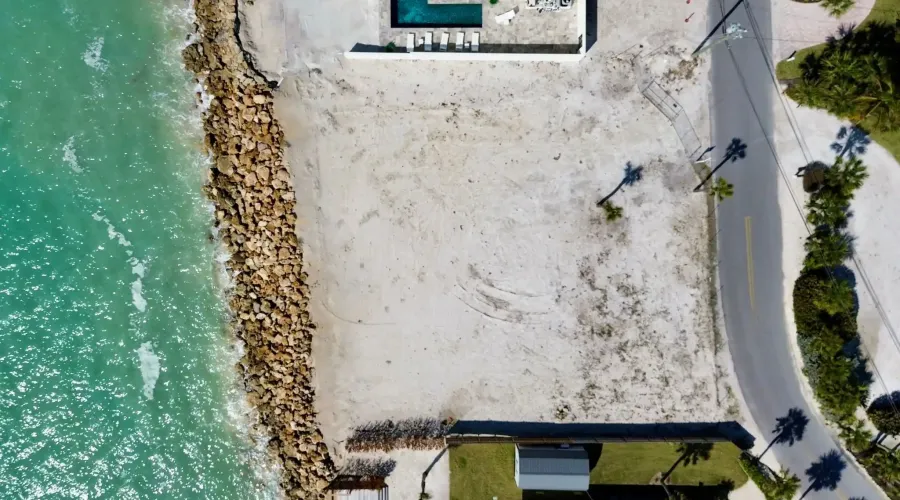 3761 Casey Key Rd, Nokomis, Florida, United States, ,Land,For Sale,Casey Key Rd,70030020145
