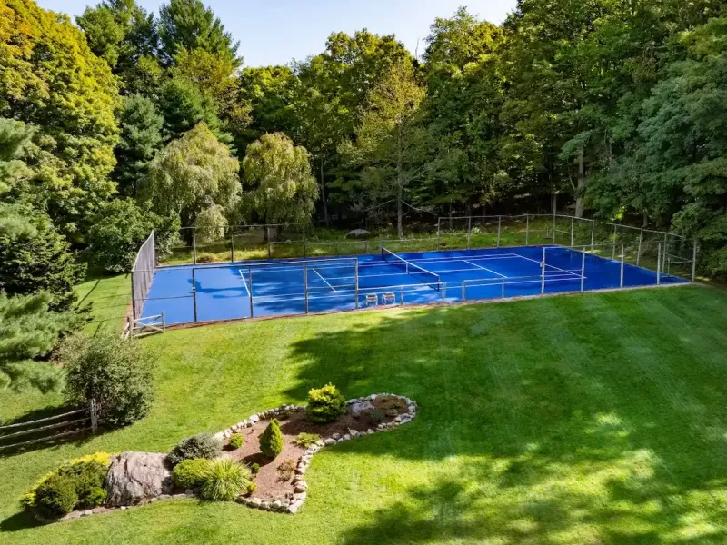 https://harneyrealestate.com/property/55-57-brinton-hill-road-salisbur – image 16