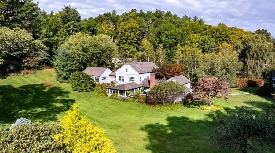 55-57 Brinton Hill Road, Salisbury, Connecticut, 06068, United States, 4 Bedrooms Bedrooms, 8 Rooms Rooms,3 BathroomsBathrooms,Residential,For Sale,Brinton Hill,70030020146