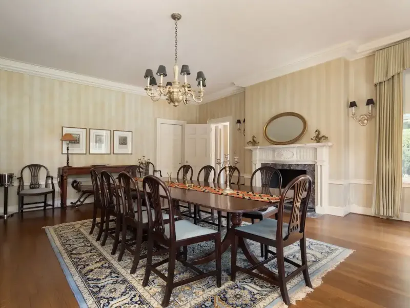 https://harneyrealestate.com/property/16-18-laurel-way-norfolk-ct-0609 – image 15