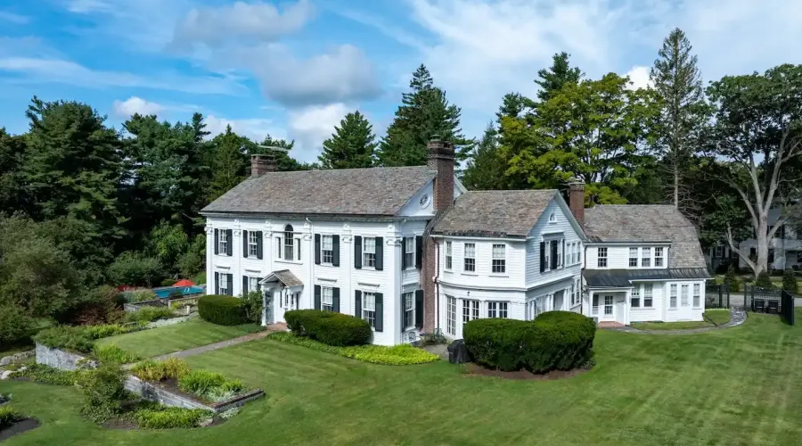 16-18 Laurel Way, Norfolk, Connecticut, 06098, United States, 10 Bedrooms Bedrooms, 22 Rooms Rooms,7 BathroomsBathrooms,Residential,For Sale,Laurel Way,70030020150