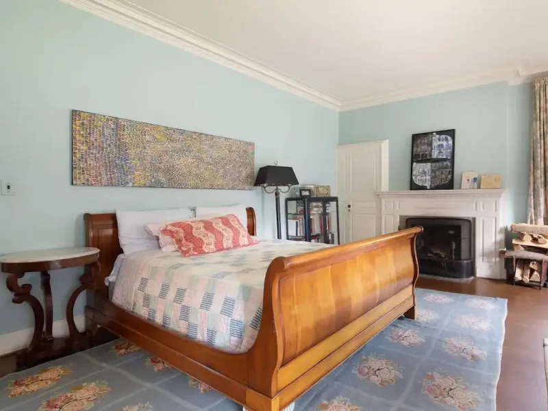 https://harneyrealestate.com/property/16-18-laurel-way-norfolk-ct-0609 – image 24