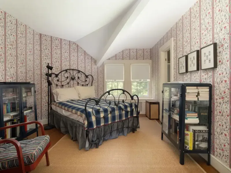 https://harneyrealestate.com/property/16-18-laurel-way-norfolk-ct-0609 – image 29