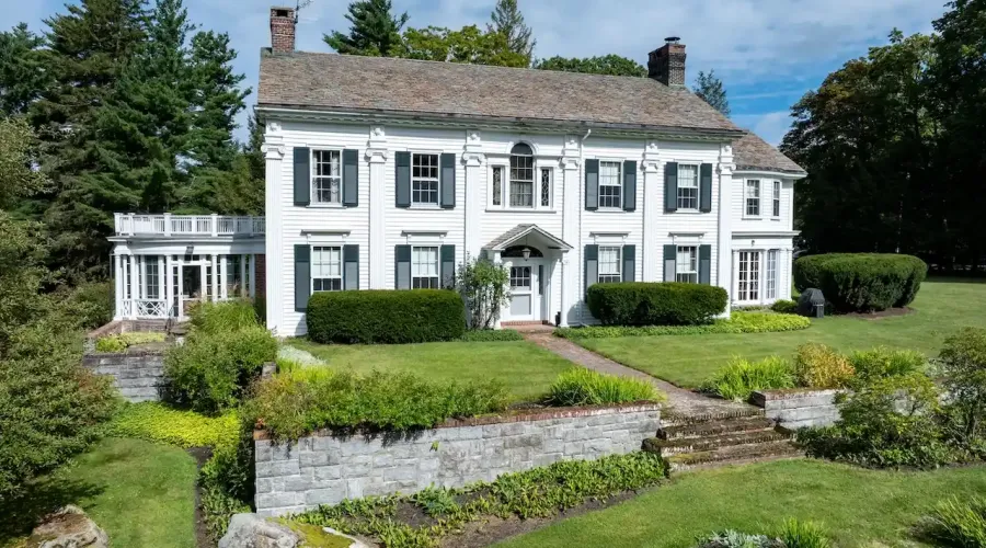 16-18 Laurel Way, Norfolk, Connecticut, 06098, United States, 10 Bedrooms Bedrooms, 22 Rooms Rooms,7 BathroomsBathrooms,Residential,For Sale,Laurel Way,70030020150