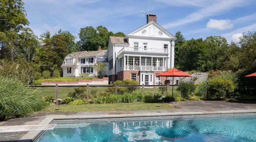 16-18 Laurel Way, Norfolk, Connecticut, 06098, United States, 10 Bedrooms Bedrooms, 22 Rooms Rooms,7 BathroomsBathrooms,Residential,For Sale,Laurel Way,70030020150