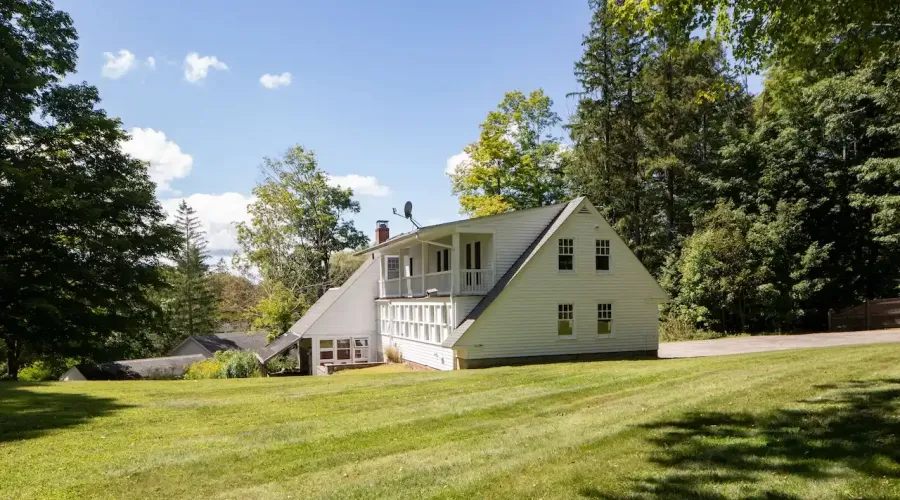 16-18 Laurel Way, Norfolk, Connecticut, 06098, United States, 10 Bedrooms Bedrooms, 22 Rooms Rooms,7 BathroomsBathrooms,Residential,For Sale,Laurel Way,70030020150