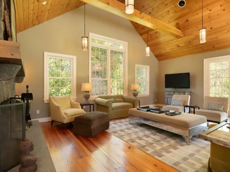https://harneyrealestate.com/property/7-cooper-hill-road-salisbury-ct- – image 15