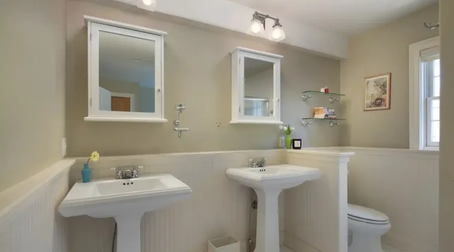 7 Cooper Hill Road, Salisbury, Connecticut, 06068, United States, 3 Bedrooms Bedrooms, 7 Rooms Rooms,2 BathroomsBathrooms,Residential,For Sale,Road,70030020152