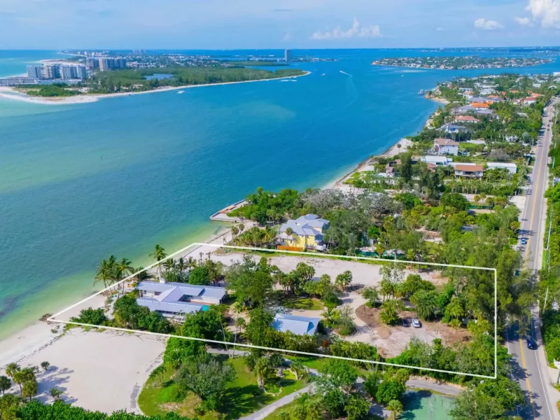 A Rare Gulf-Front Opportunity on Siesta Key – image 12