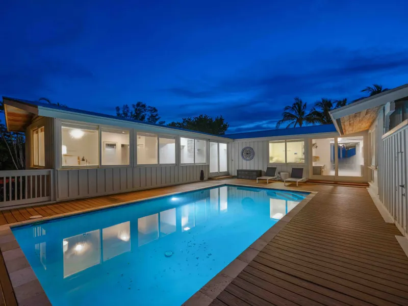 A Rare Gulf-Front Opportunity on Siesta Key – image 8