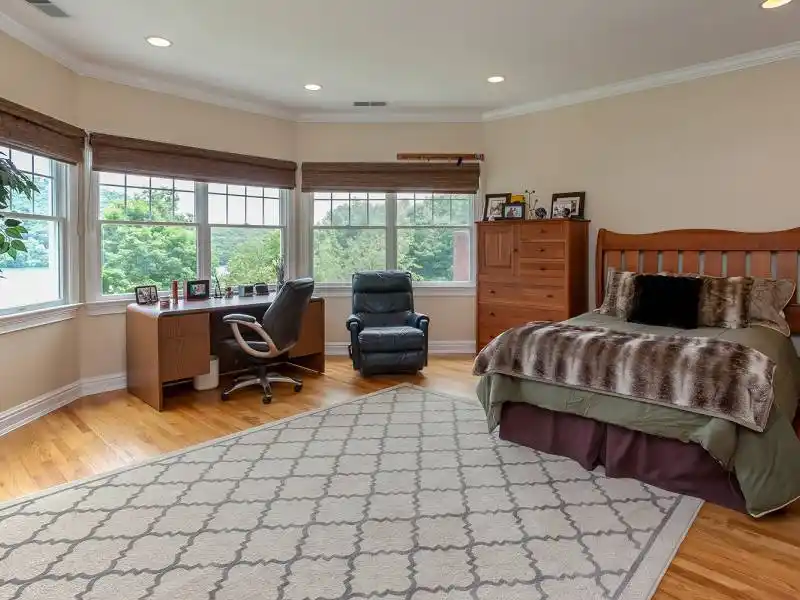 Waterfront For Sale – image 26